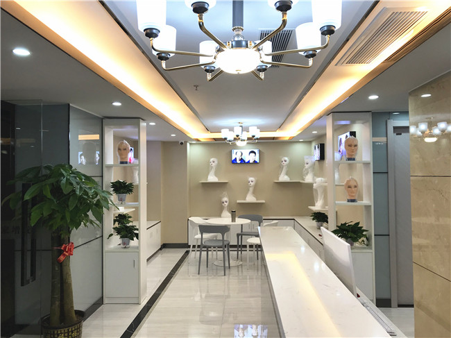 热烈庆贺韩艺家南宁店隆重开业 展示台